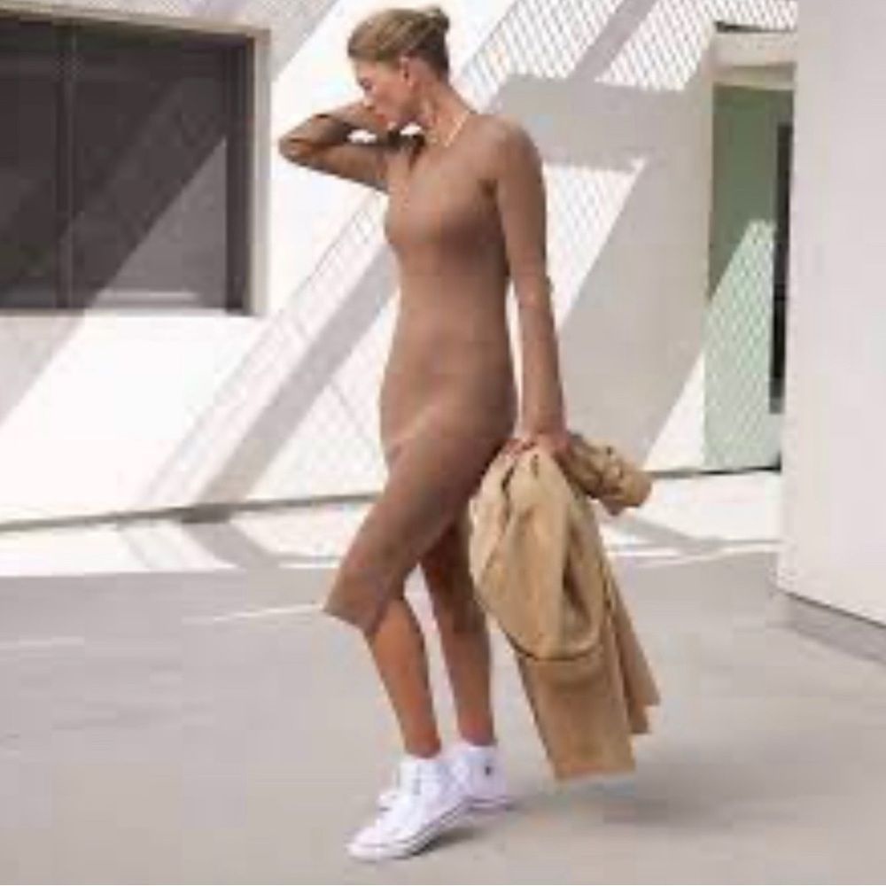 AYR The Crowd Pleaser Dress